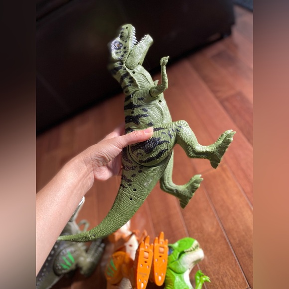 ZURU Robo Alive T-Rex Walking Robotic Dinosaurs w/ Sound & Movement Lot of 3 +1 - Picture 7 of 9